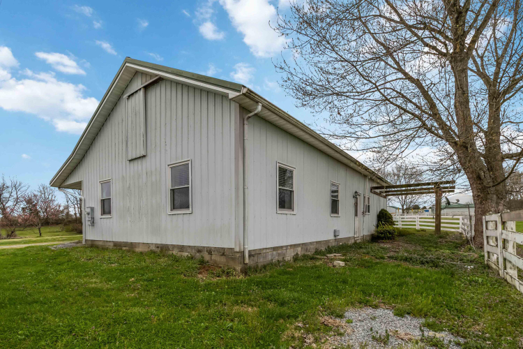 Listing Image 95