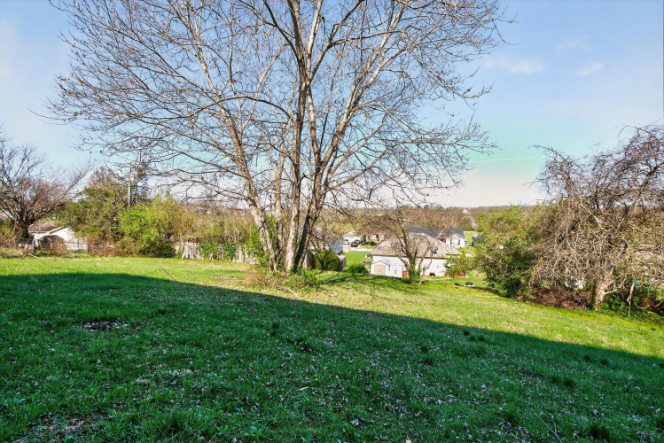 Listing Image 17