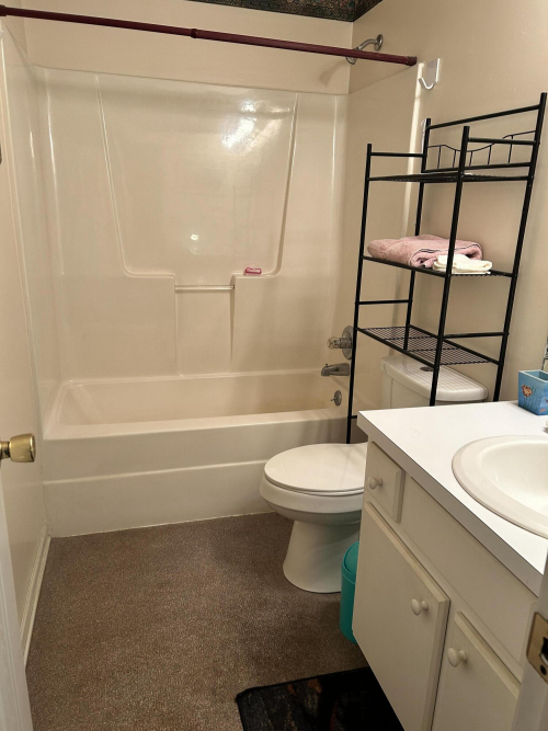 Listing Image 16