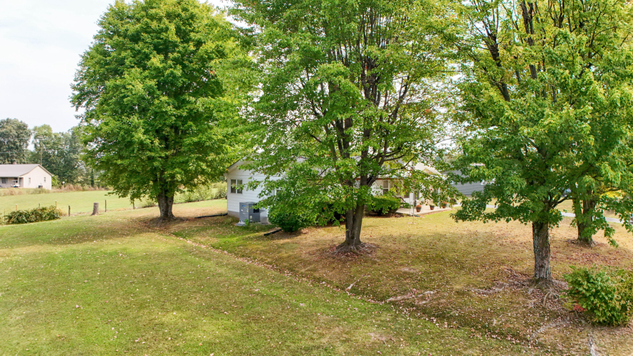 Listing Image 36