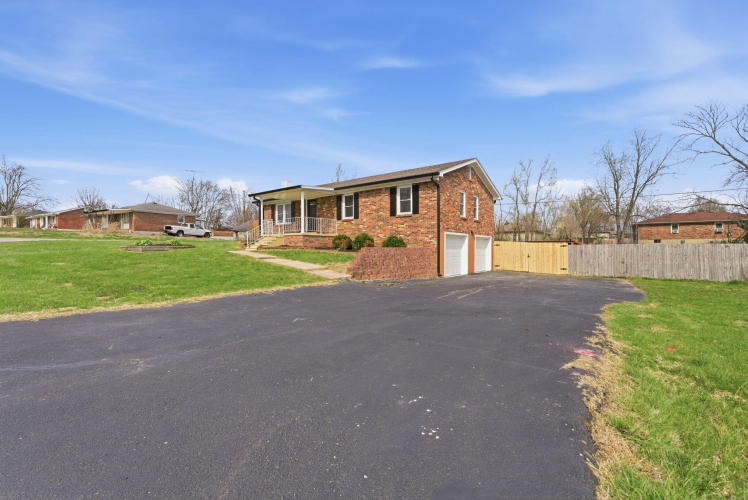 Listing Image 37