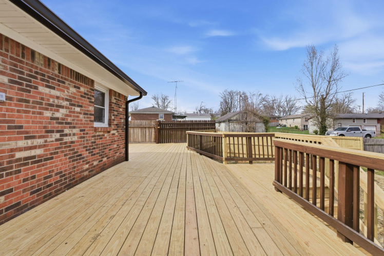 Listing Image 46