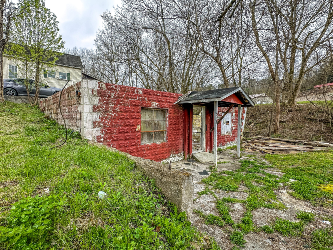 Listing Image 25