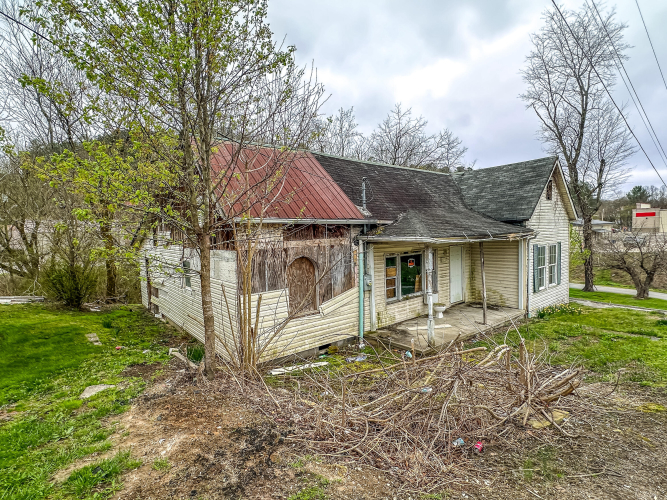 Listing Image 9