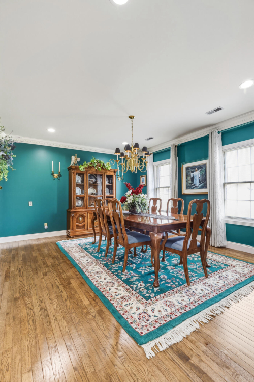 Listing Image 16