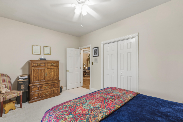 Listing Image 54