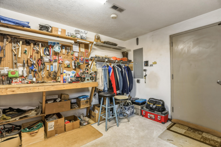 Listing Image 65