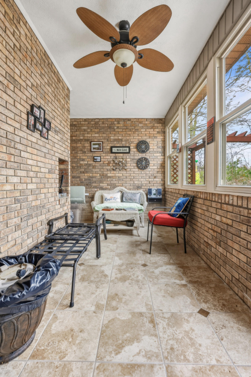Listing Image 69