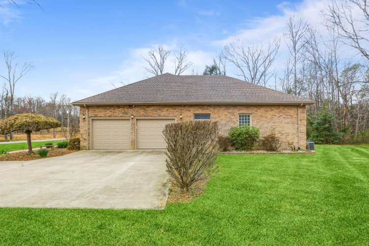 Listing Image 84