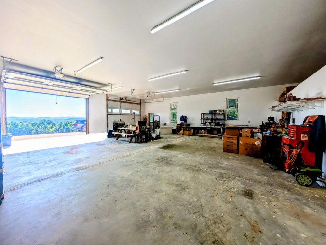 Listing Image 46