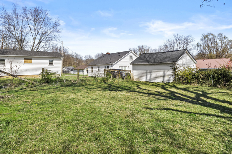 Listing Image 28