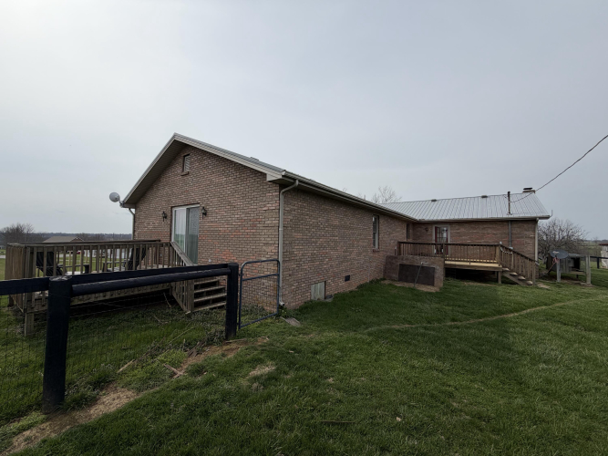 Listing Image 80