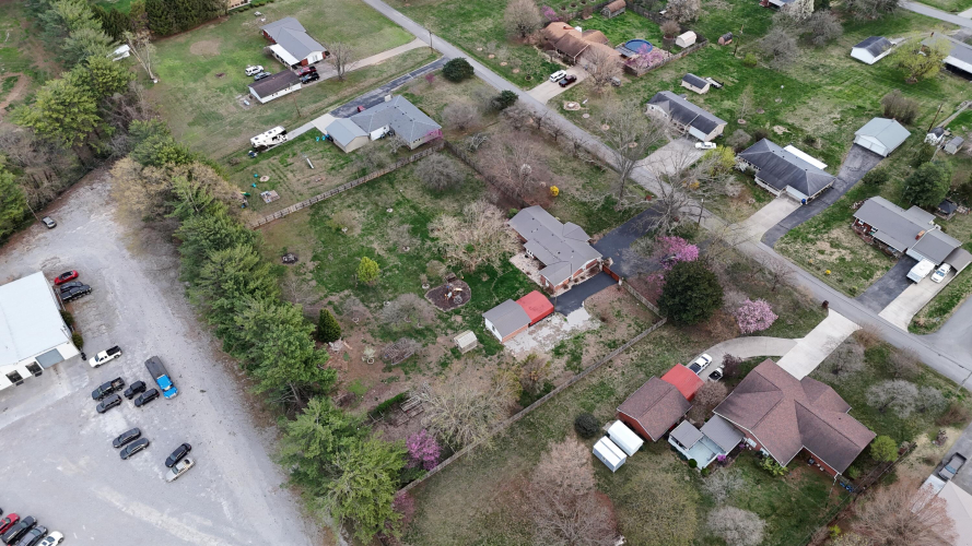 Listing Image 32