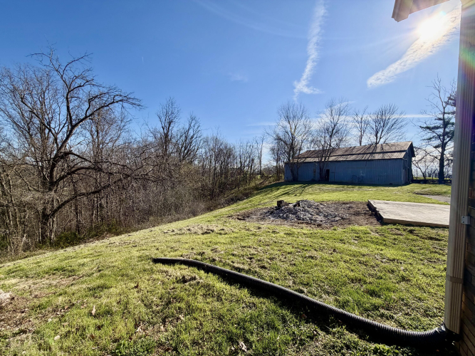 Listing Image 16