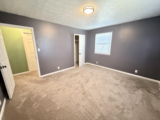 Listing Image 54