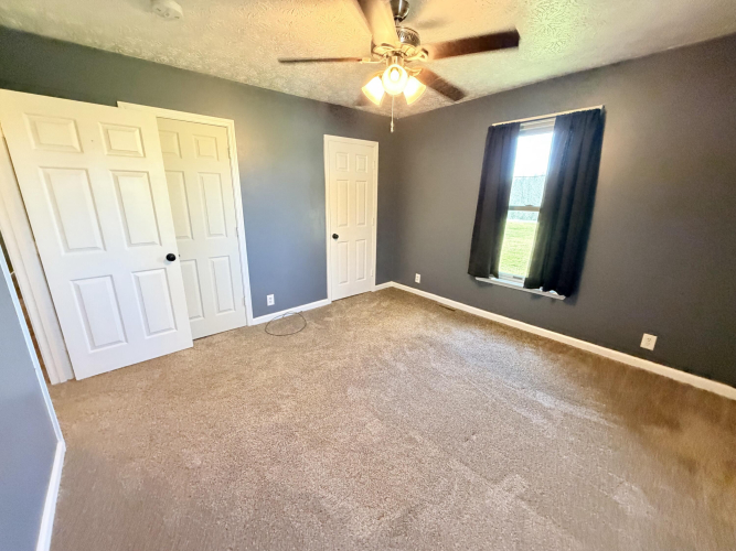 Listing Image 57