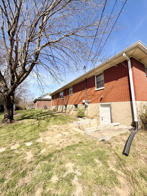 Listing Image 23