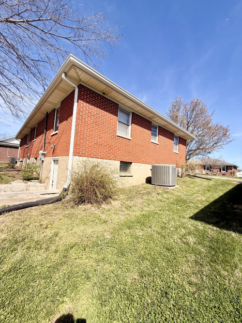 Listing Image 24
