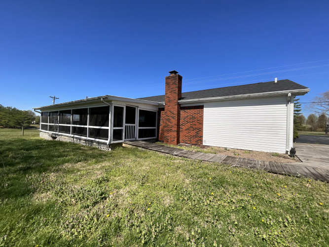Listing Image 44