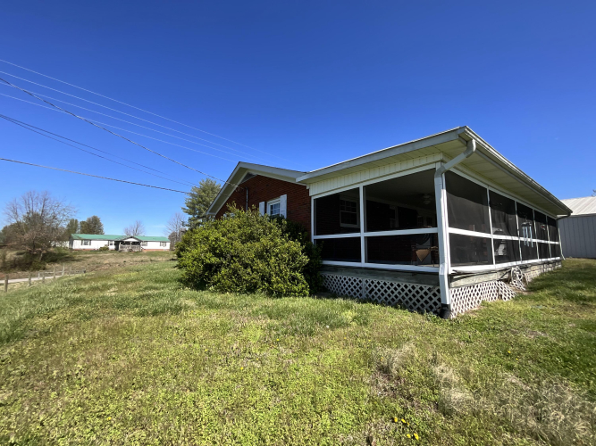Listing Image 48