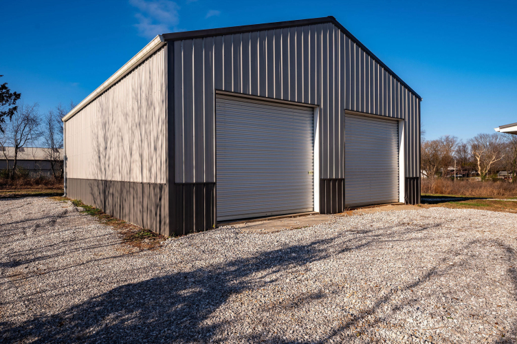 Listing Image 42