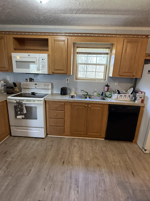 Listing Image 20