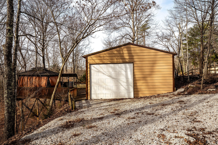 Listing Image 18