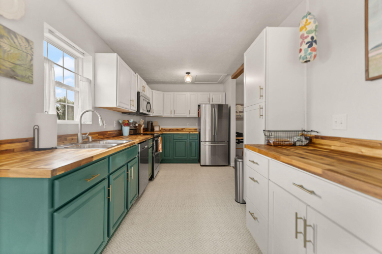 Listing Image 13