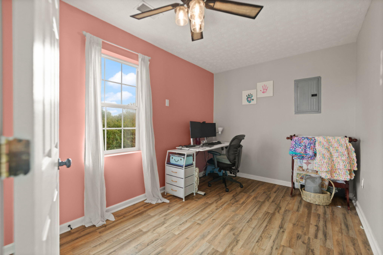 Listing Image 35