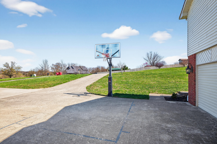 Listing Image 35