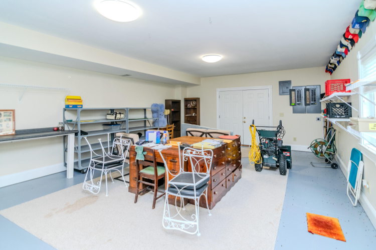 Listing Image 61