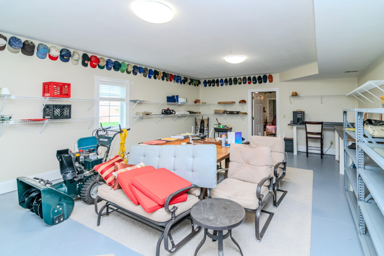 Listing Image 64