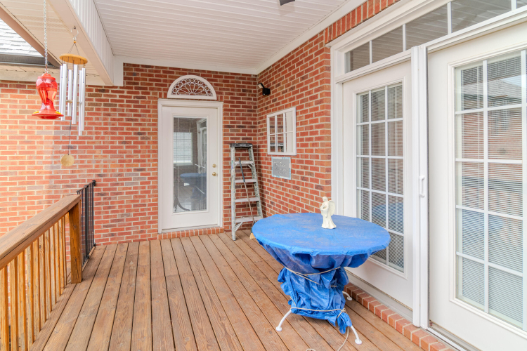 Listing Image 80