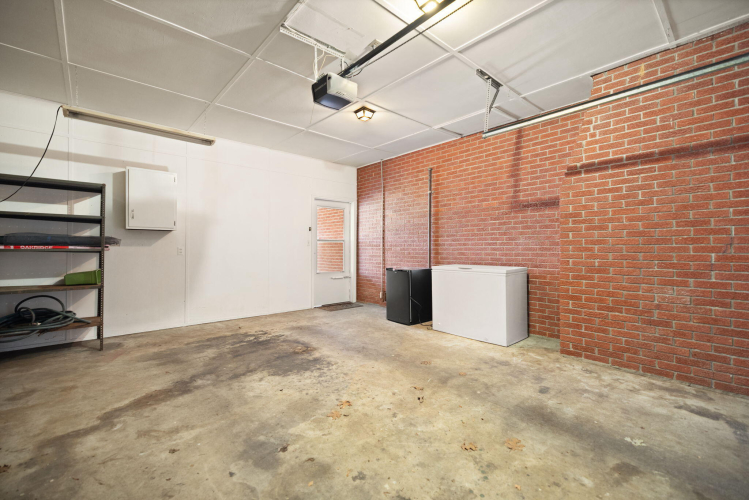 Listing Image 56