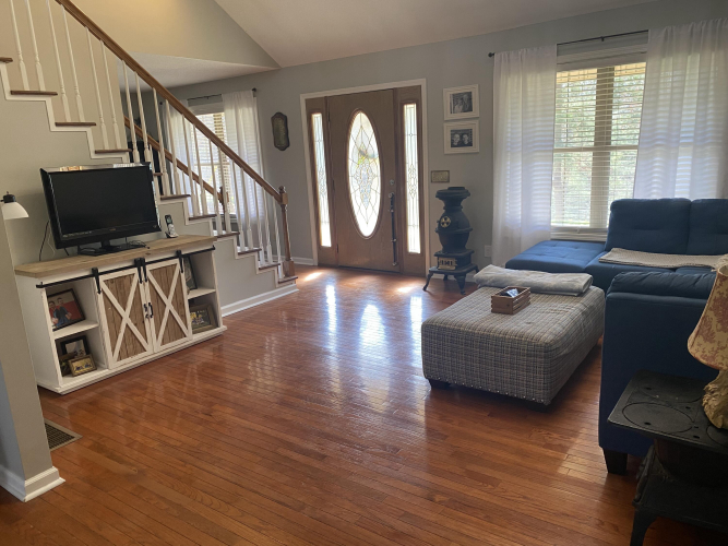 Listing Image 22