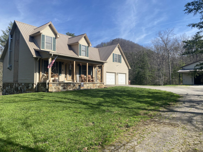 Listing Image 6