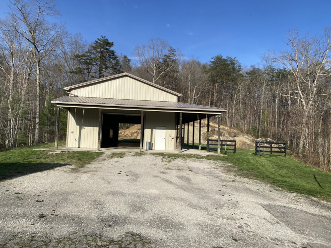 Listing Image 7