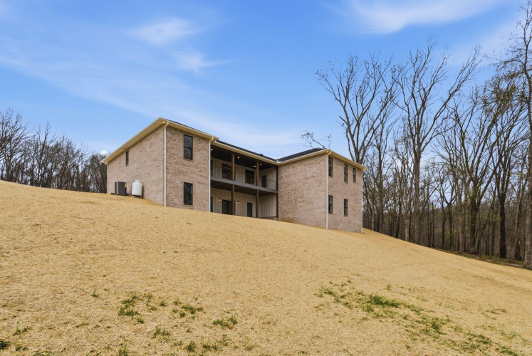 Listing Image 86