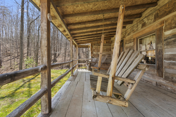 Listing Image 11