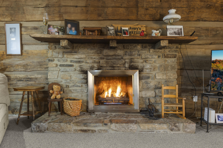 Listing Image 13