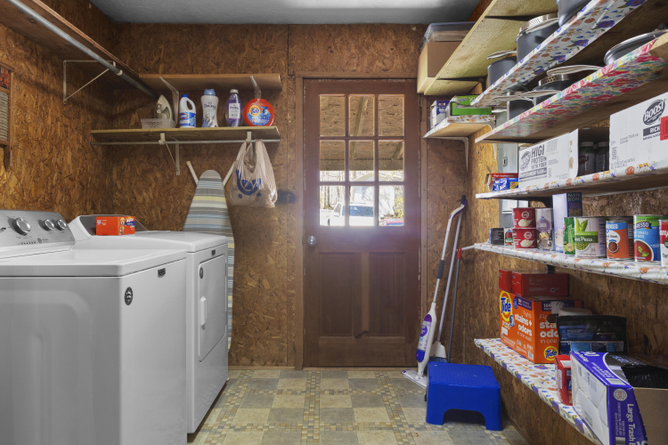 Listing Image 21