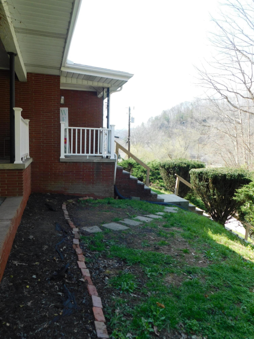 Listing Image 59