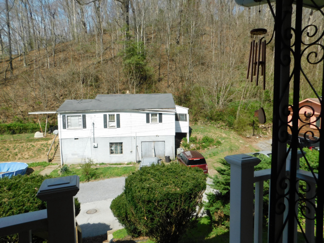 Listing Image 63