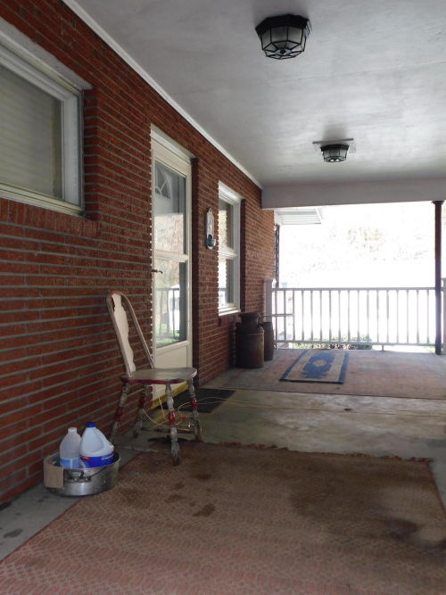 Listing Image 80