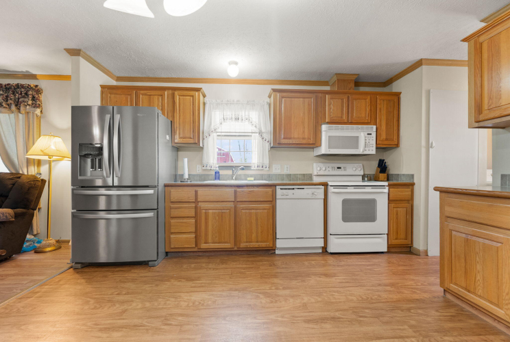 Listing Image 20