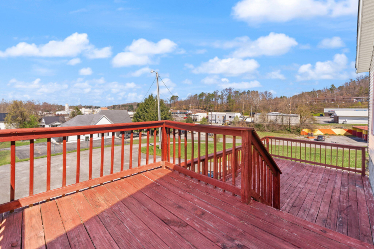 Listing Image 80