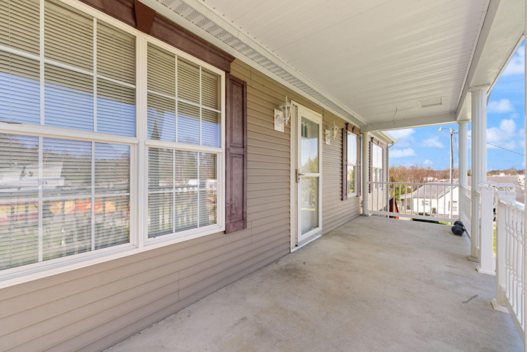 Listing Image 86