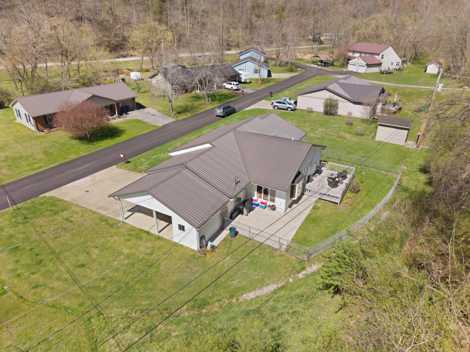 Listing Image 5