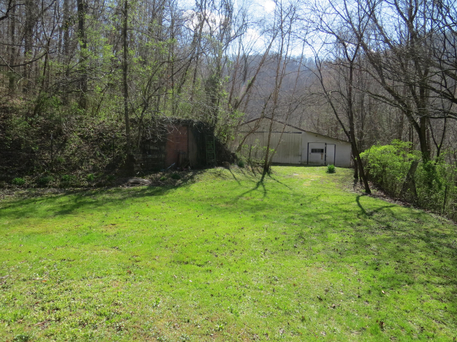 Listing Image 11