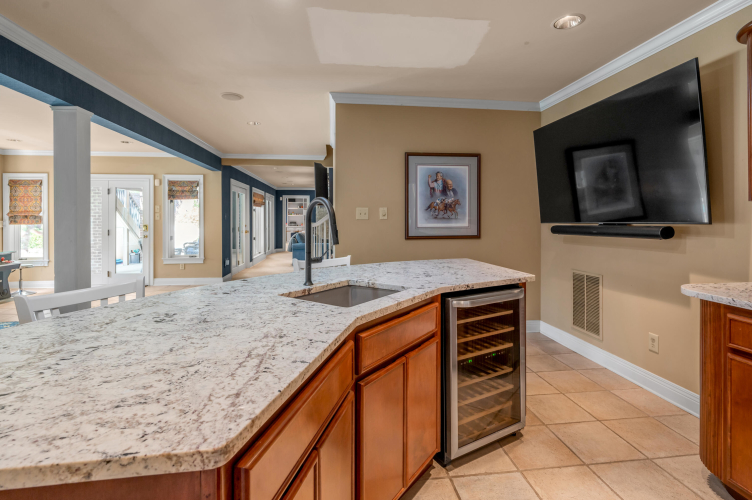Listing Image 87